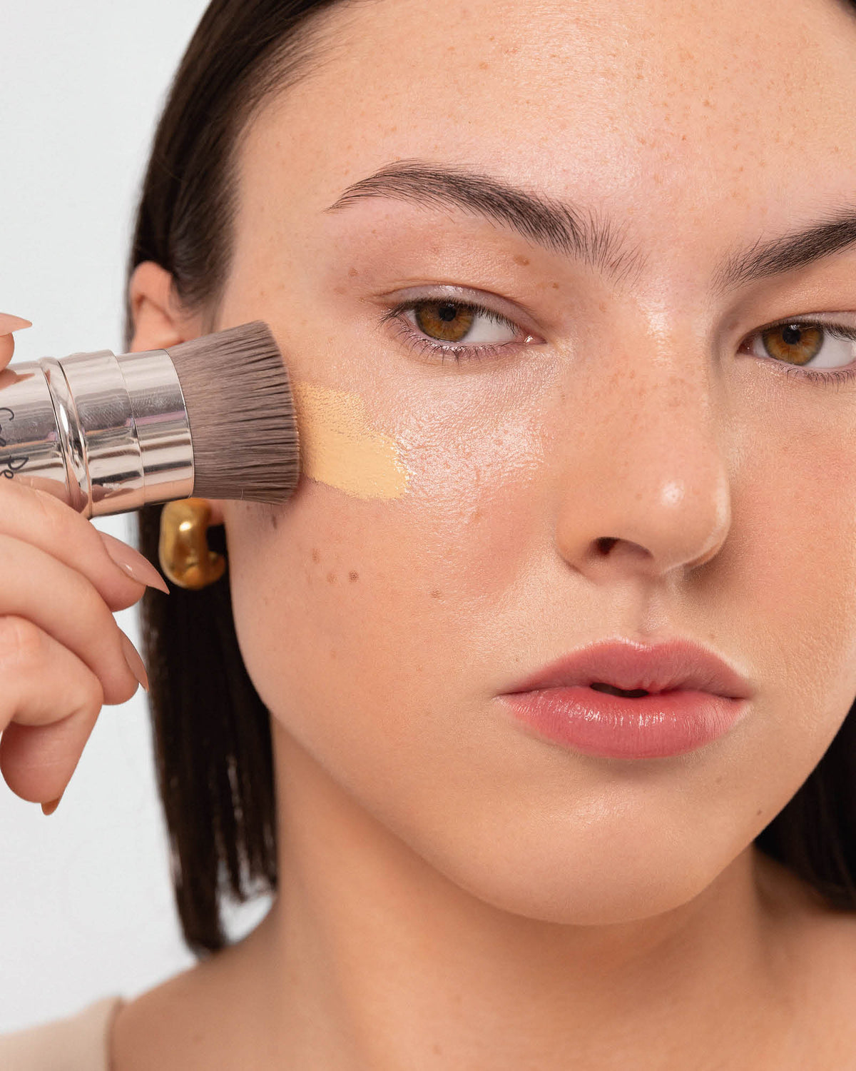Ere Perez Retractable Kabuki Brush